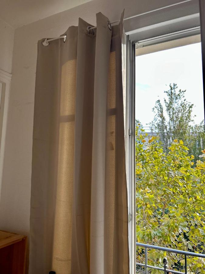 Room Private Next To Train B 100Meter, Easy Go To Centre Ville, Not Whole Appartement Cachan Ngoại thất bức ảnh